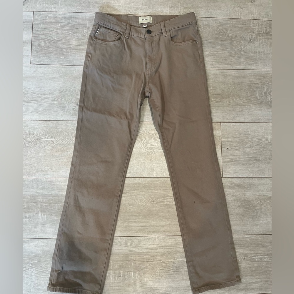 DL1961 Brady Slim boys khaki jeans size 14. Brand new no tag